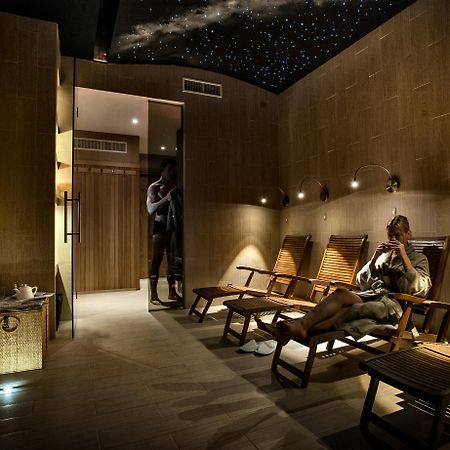 Eurohotel Milan Bagian luar foto