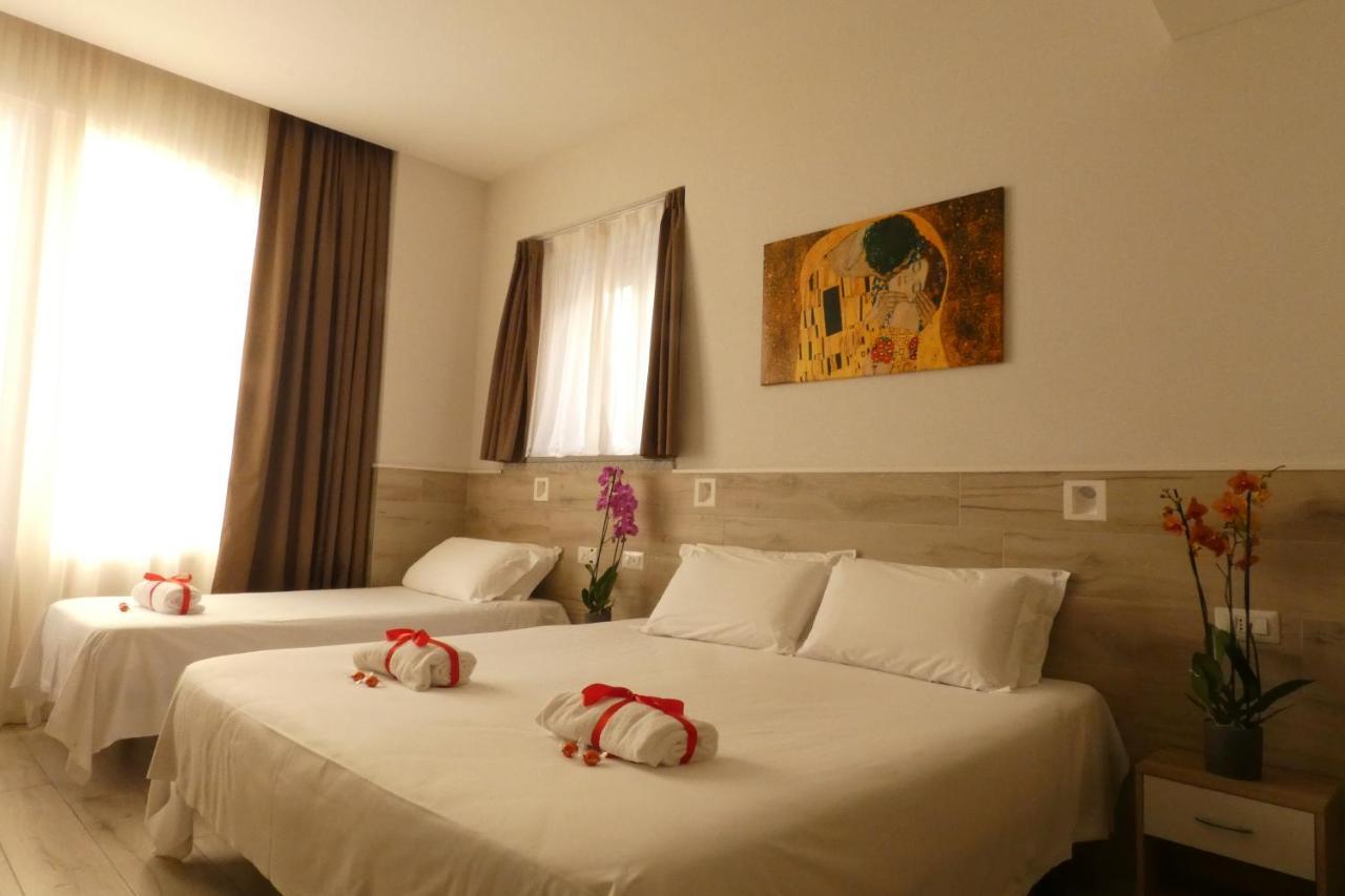Eurohotel Milan Bagian luar foto