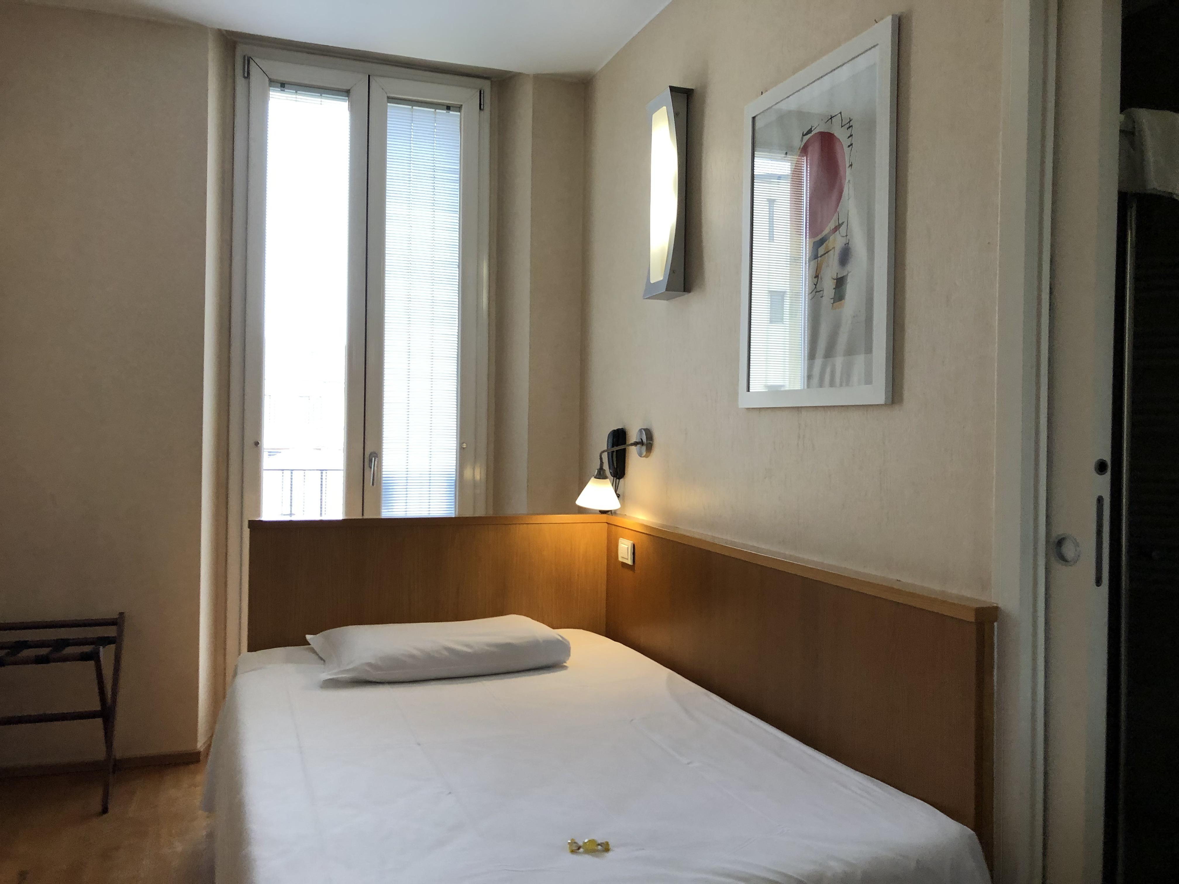 Eurohotel Milan Bagian luar foto