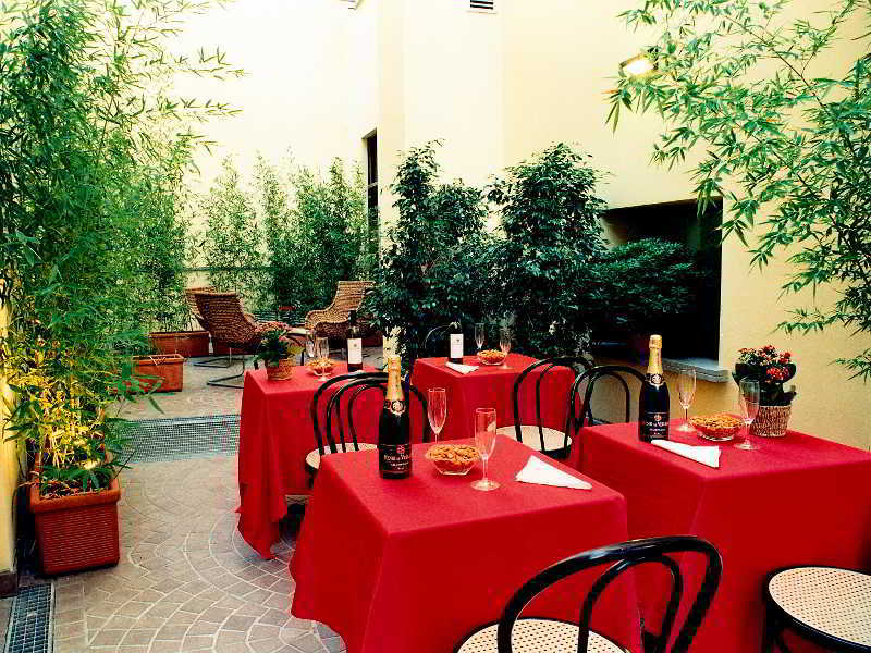 Eurohotel Milan Bagian luar foto