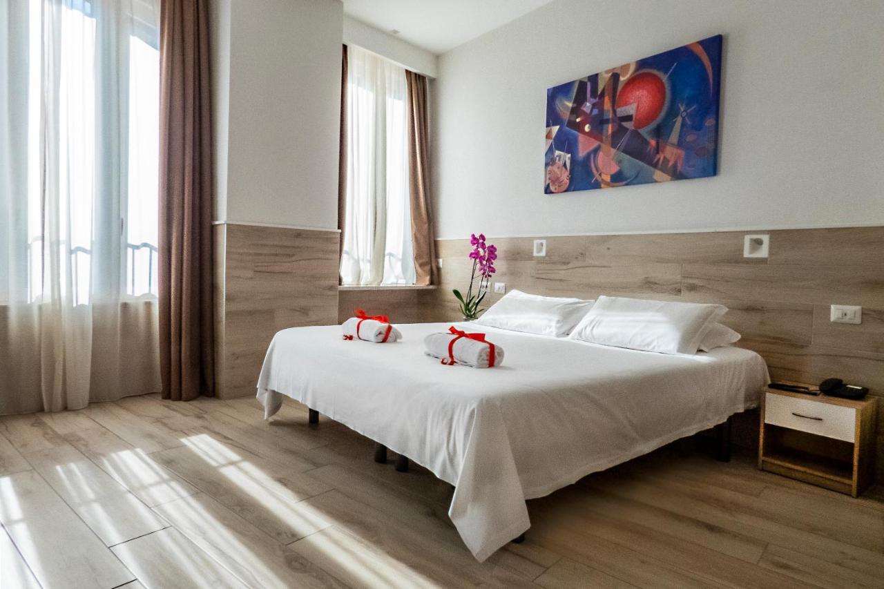 Eurohotel Milan Bagian luar foto